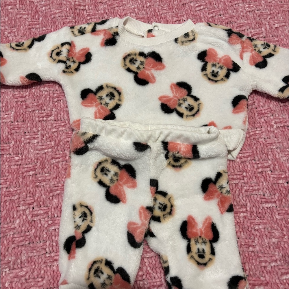 Cute Minnie Mouse Fleece Set